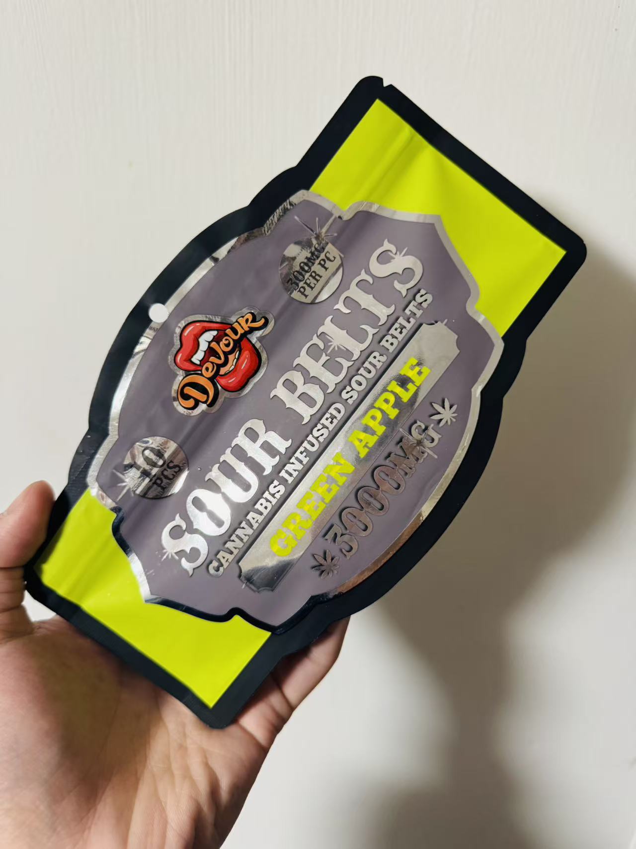 Sour Belts菠萝